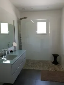 A house with 3 bedrooms 5 min from the beaches - Image 2