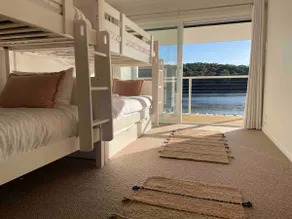 The Sandbar House, Royal National Park, waterfront beach house - Image 5