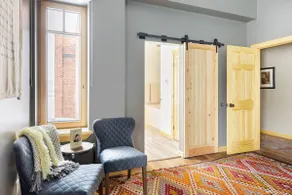 Beautiful Boho-Chic Loft on Main St. - Image 3
