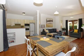 Queen Street Cottage - By Berry Getaways - Image 2