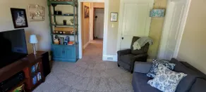 Inn on Billy Goat Hill - Image 4