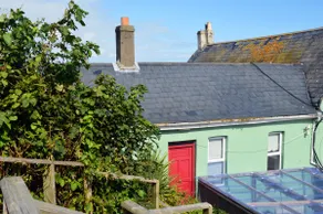Apartment in a picturesque old fishing village - Image 2