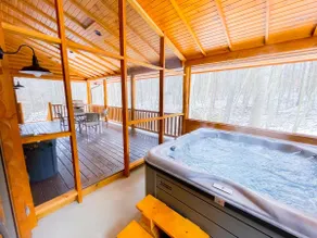 Creek Song Cabin | Hot Tub | Brand New Log Cabin - Image 3