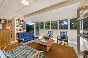 Portsea Cottage - Family Appeal in Prime Position - Image 3