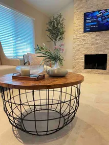 Modern & Spacious Home • Prime Redlands Location - Image 4