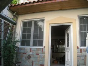 VILLA \"NEFELI\" - NEXT TO THE PORT OF PIRAEUS - Image 3