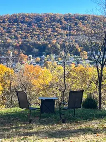 Little Mountain Getaway - Image 3