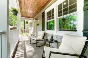 Private Beautiful Getaway on the Greenway! - Image 4