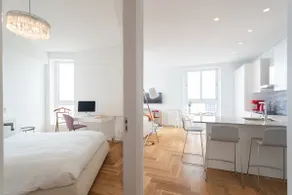 Chic and Sophisticated apartm, unique City View! - Image 2