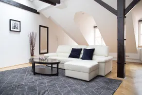 Flamingo Loft - 4 double beds, Main square - Image 5
