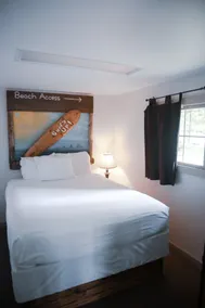 Two Bedroom Cabin - Image 3