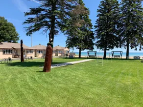 Cottage Cove · Lake Huron Beach Cottage No. 11 - Image 2