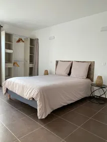 Small townhouse, close to the center - Image 5