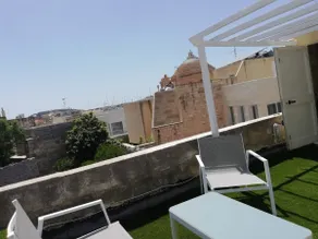 Charming House central garden,roof terrace, views. - Image 3