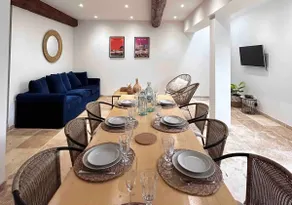 The M37: house, terrace. - Image 3