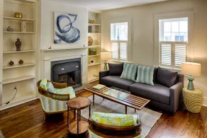 Gorgeous townhouse/historic district walk to SCAD - Image 3