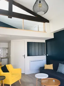 Cozy duplex in the heart of La Brède - Image 3