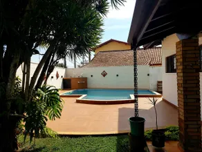 Beautiful beach house with pool and barbecue area - Image 4