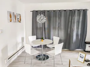 Mid-Century Modern 1BR Home, Parking - Image 5