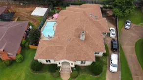 SPACIOUS POOL HOME SLEEPS (16 PEOPLE) - Image 2