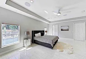 Spacious Home with Pool East Lantana - Image 3