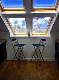 Stunning 2BR Loft Apt in Oban - Sea Views - Image 4