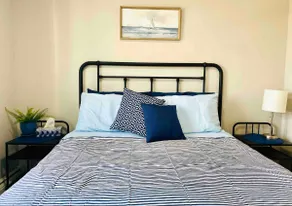 New reno, Queen bed, FreeGym,WIFI,Free U/G parking - Image 3
