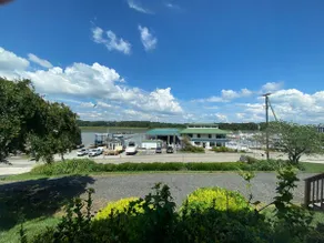 Marina House w/water access - Image 4