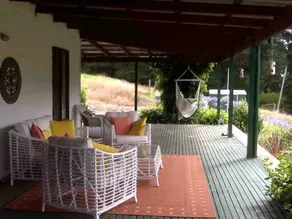 Black George House Country Retreat - Image 4