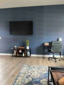 New Home in Lockhart with a Groovy Lounge - Image 5