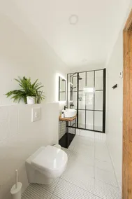 Sunny Paradise - Image 2