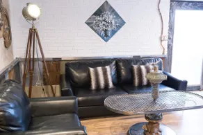 Downtown Cedar City, Artist suite - Image 5