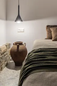 Wave, an Idyllic Seafront Suite - Image 3