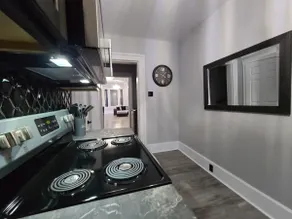 Beautifully Renovated 2 Bedroom Unit -City Central - Image 4
