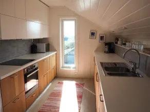 Blue Ocean Apartment - Image 5