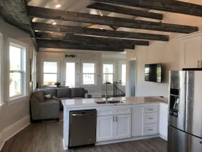 Penthouse Walking Distance to St Charles streetcar - Image 4