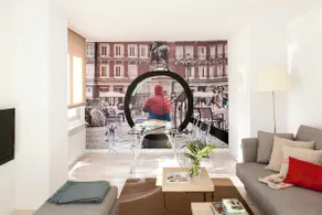 Spacious Apartment with a Terrace Near Atocha - Image 3