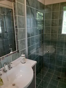 Roselea Loft Retreat - Image 3