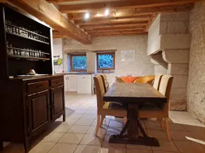 Charming stone farmhouse in the Loire Valley - Image 4