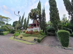 Villa Klub Bunga by The Batu Hotel Batu Malang - Image 5