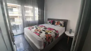 City Center Comfortable Studio Apartment - Image 3