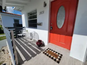 Miami Vibe Home - Image 2