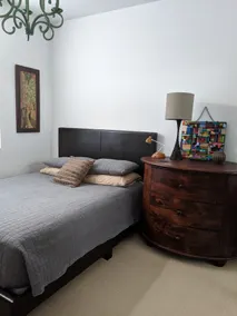 Comfortable clean home close to mountains and town - Image 3