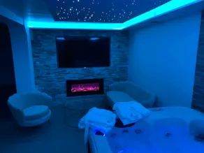 Sand spa, entire home with jacuzzi - Image 4