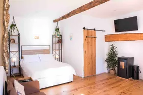 Open plan Studio/Apartment - Image 3