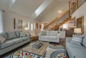 North Nashville Farmhouse - Image 3