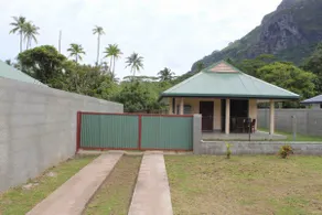 Bora-Bora House - Image 2