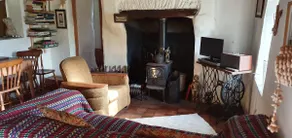 Rural Romantic Thatched Cottage - Image 4