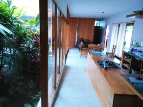 Modernist Architecture House - Image 2