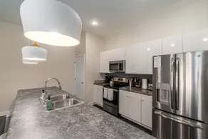 Kasa | 2BD, Walk to Sculpture Park | Des Moines - Image 3